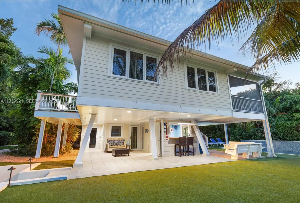 150 Rushton Ln Tavernier, FL 33070