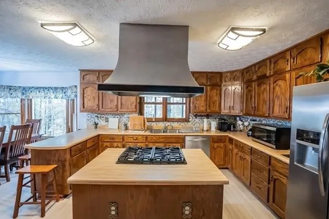 200 Mary Lynn Lane Fayetteville, GA 30214