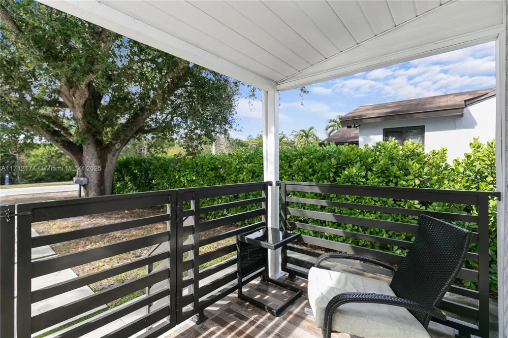 341 NW 67th Ave Miami Springs, FL 33166
