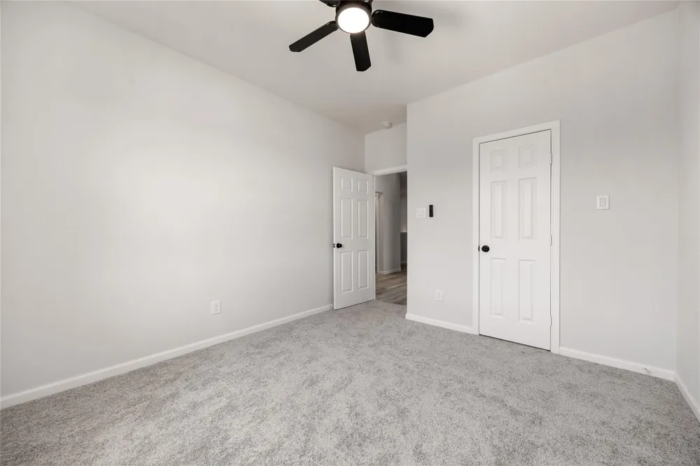 8 Donna Court #B Brookshire, TX 77423