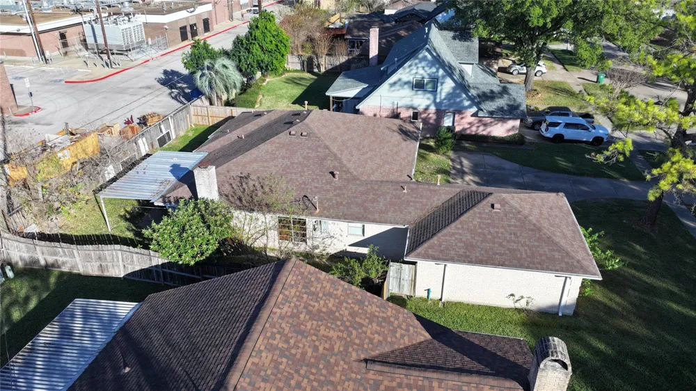 5702 Arncliffe Drive Houston, TX 77088