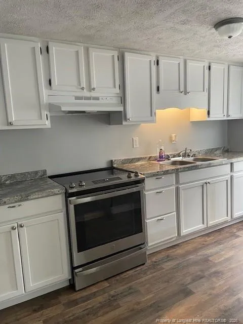 17061 Duncan Avenue Laurel Hill, NC 28351