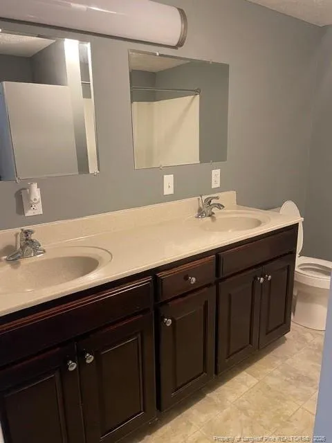 17061 Duncan Avenue Laurel Hill, NC 28351