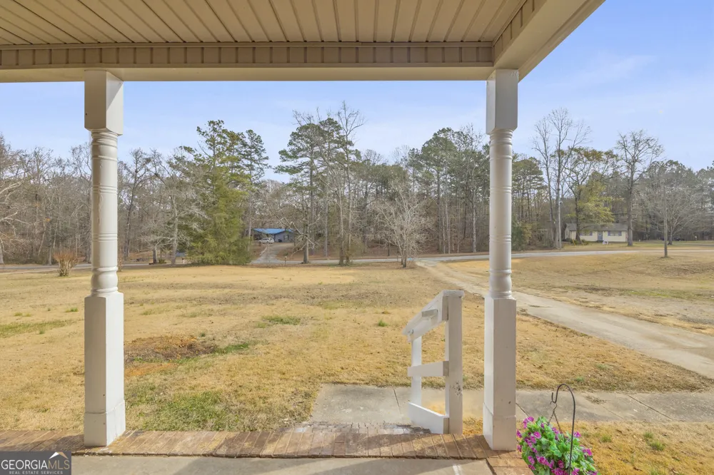 1621 Dickerson RD Elberton, GA 30635