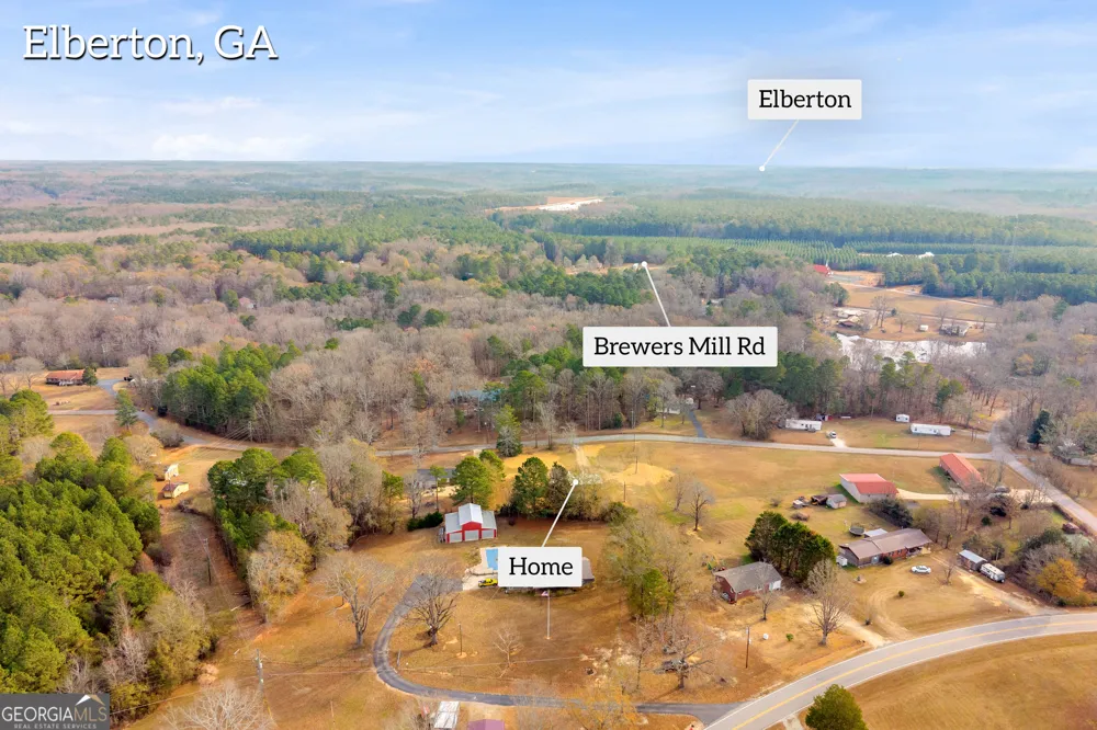 1621 Dickerson RD Elberton, GA 30635