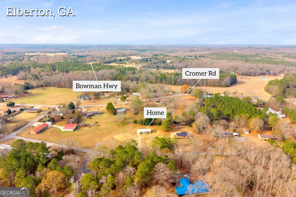1621 Dickerson RD Elberton, GA 30635