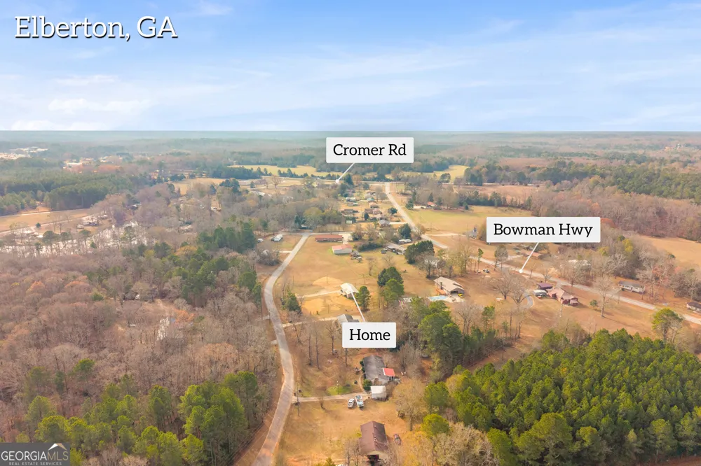 1621 Dickerson RD Elberton, GA 30635