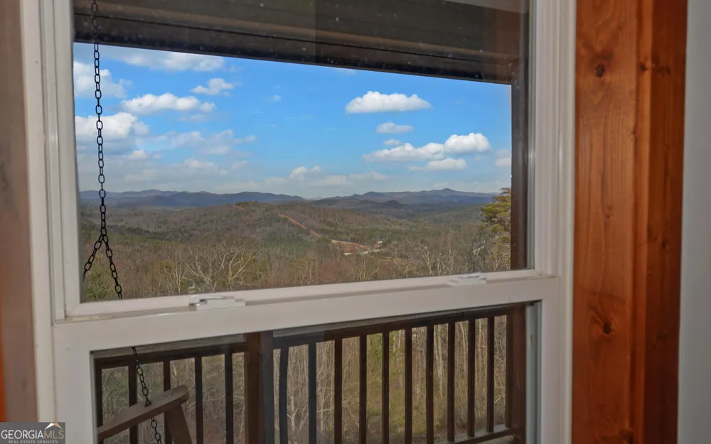 990 Hickory Nut MTN Tallulah Falls, GA 30573