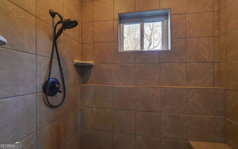 990 Hickory Nut MTN Tallulah Falls, GA 30573