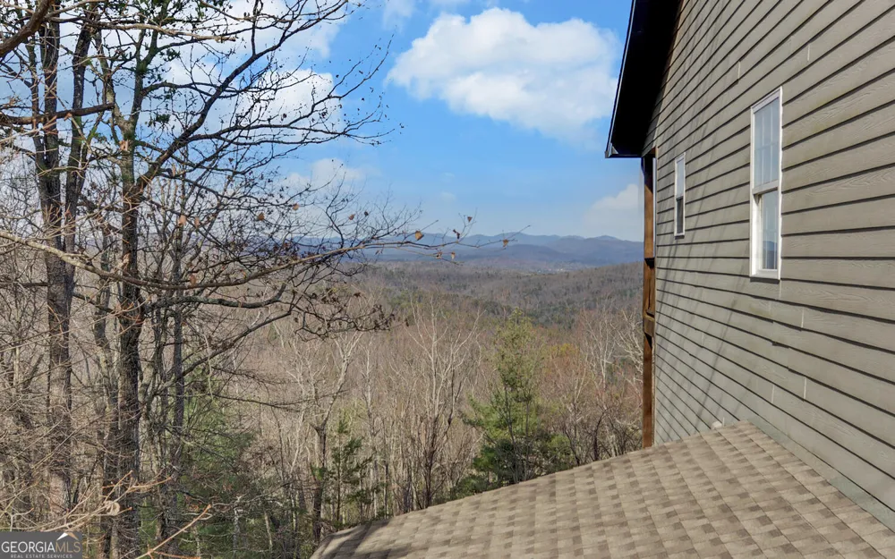 990 Hickory Nut MTN Tallulah Falls, GA 30573