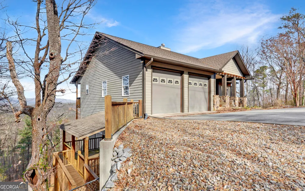 990 Hickory Nut MTN Tallulah Falls, GA 30573