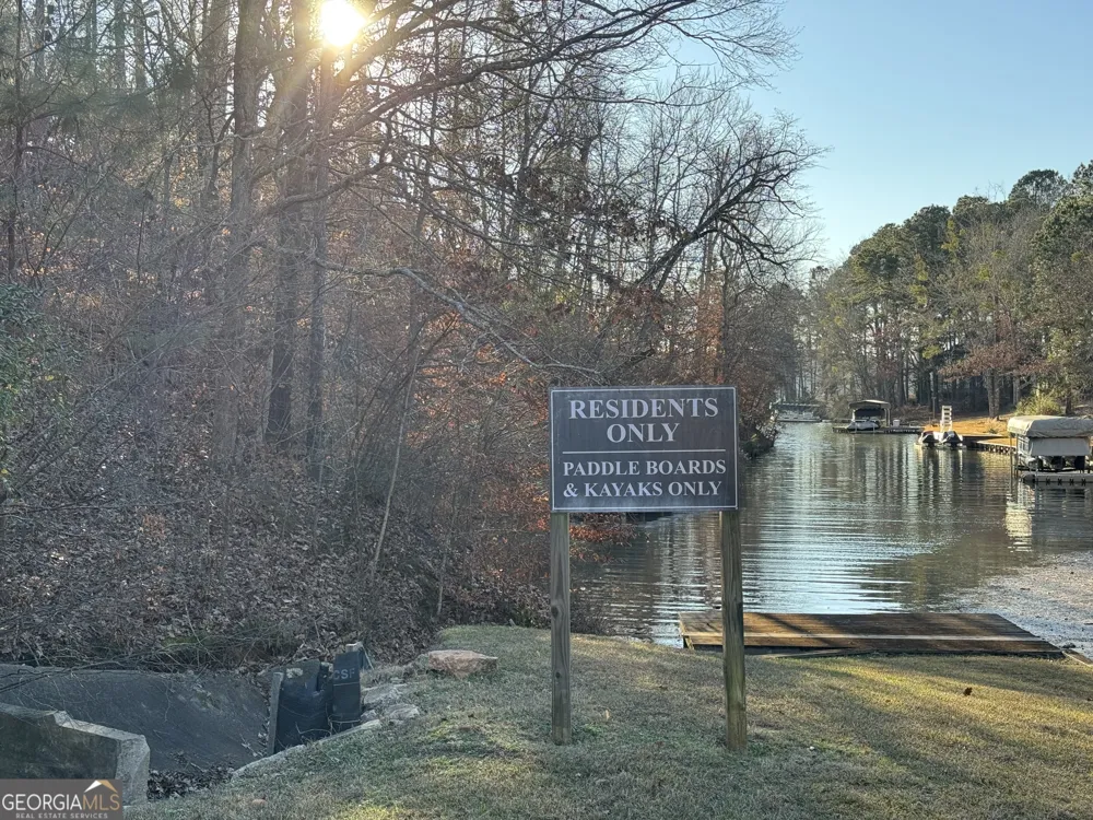 1421 Pullman LN Greensboro, GA 30642