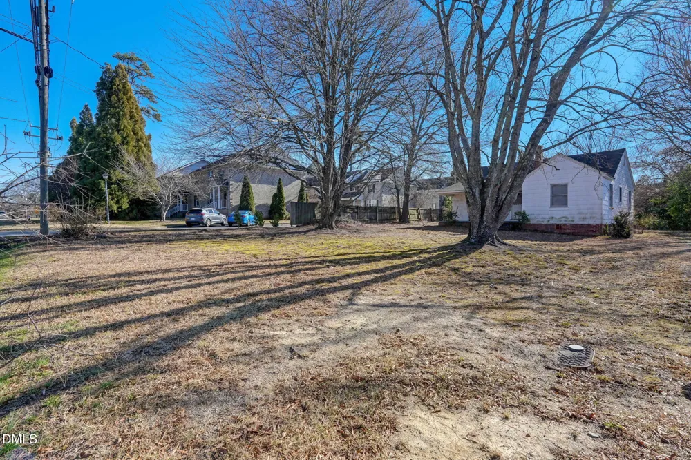 805 E Haggard Avenue Elon, NC 27244