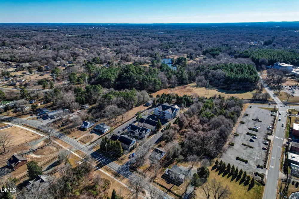 805 E Haggard Avenue Elon, NC 27244