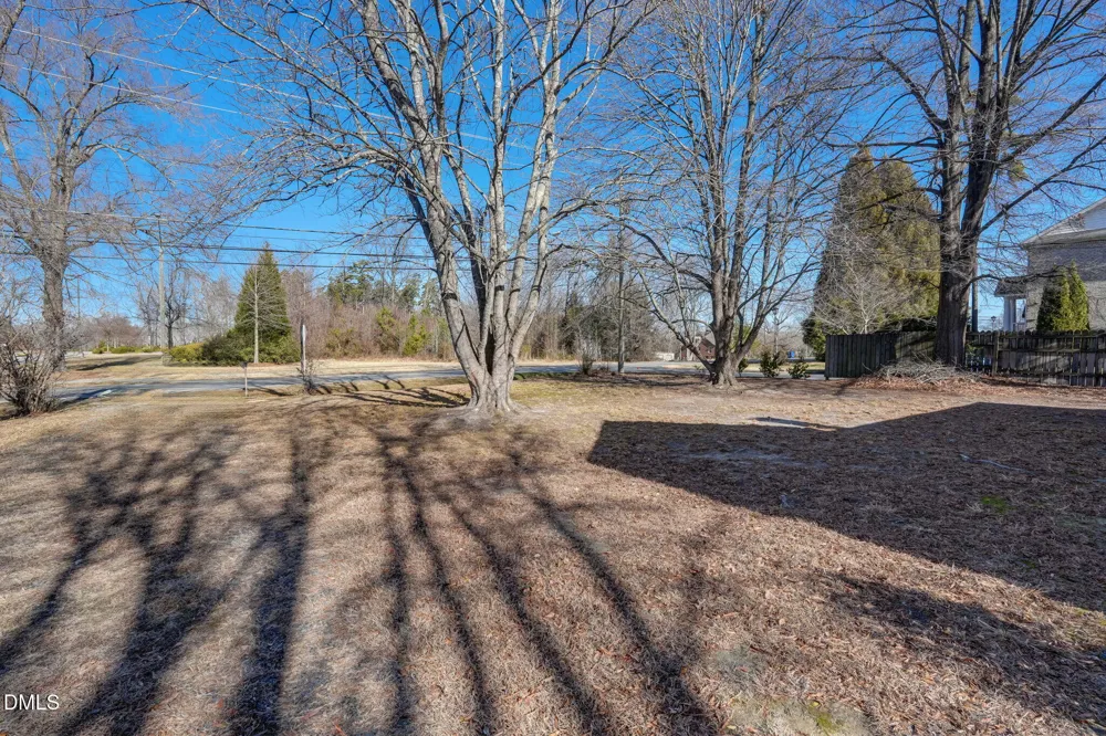 805 E Haggard Avenue Elon, NC 27244