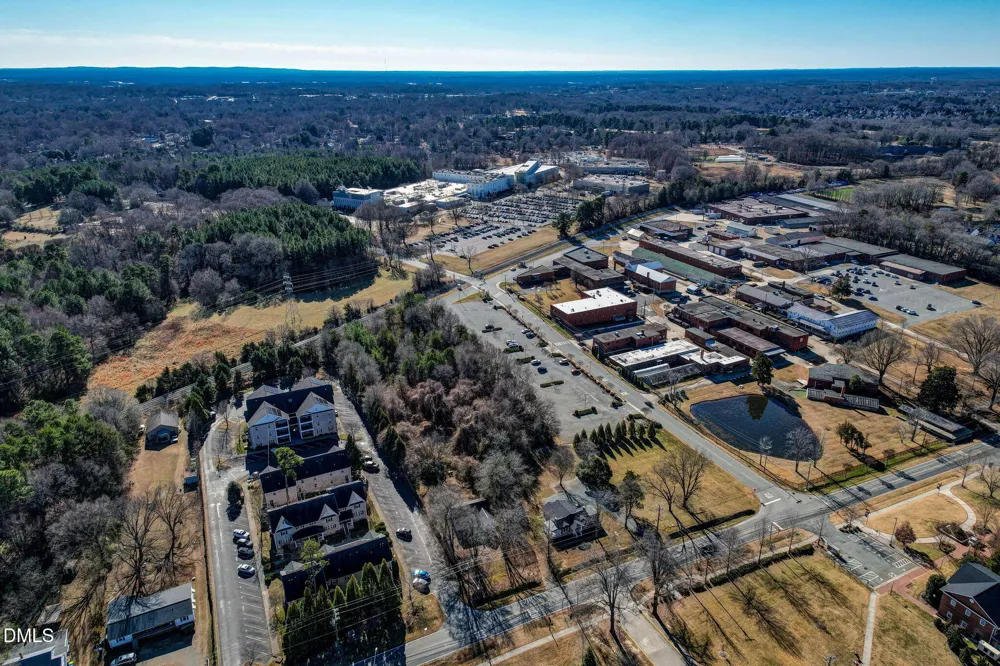 805 E Haggard Avenue Elon, NC 27244