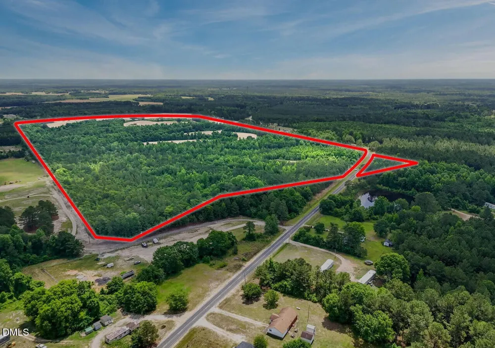 2044 Wire Road Bunnlevel, NC 28323