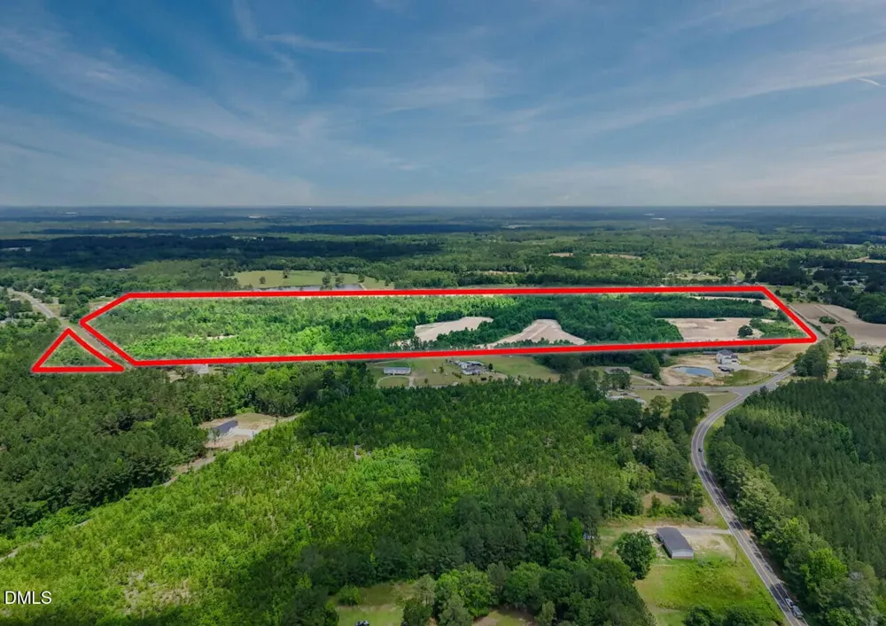 2044 Wire Road Bunnlevel, NC 28323