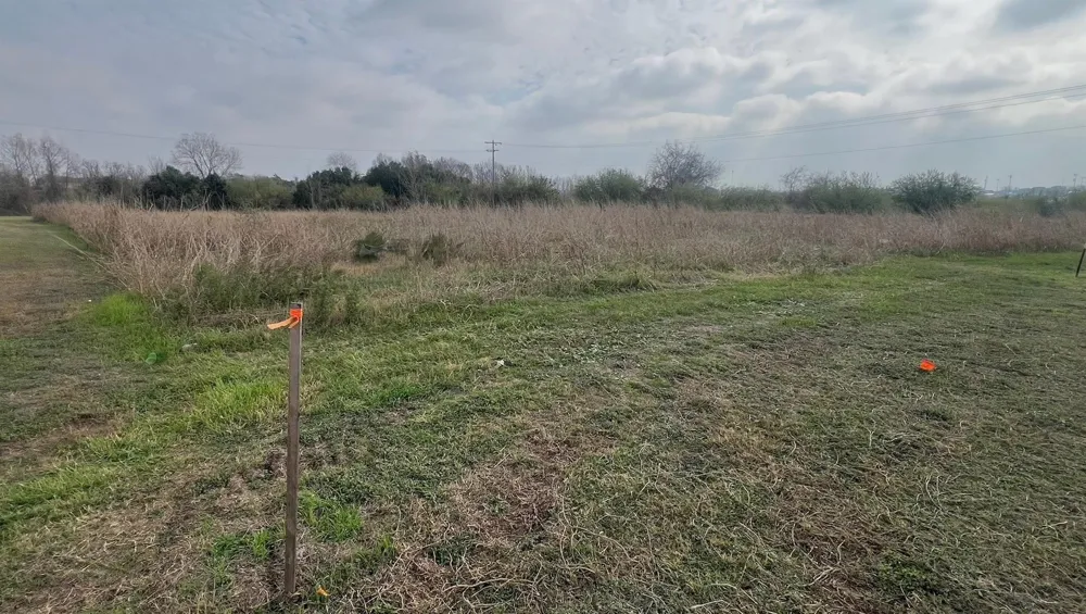 44 East Avenue Schulenburg, TX 78956