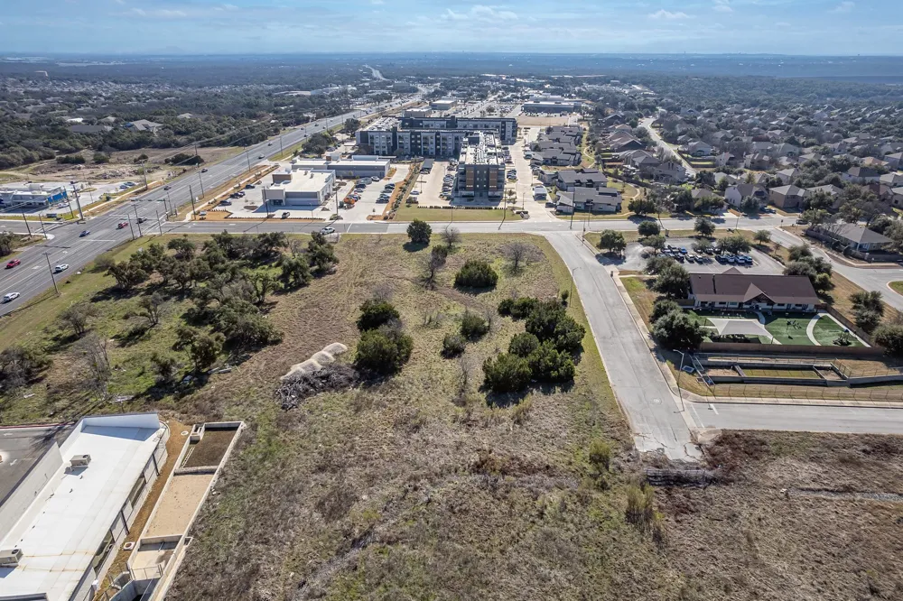 130 Woodlake Drive Georgetown, TX 78633