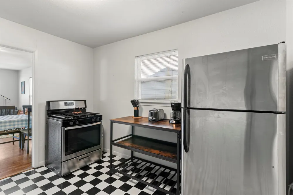 2739 Livingston Avenue Fort Worth, TX 76110