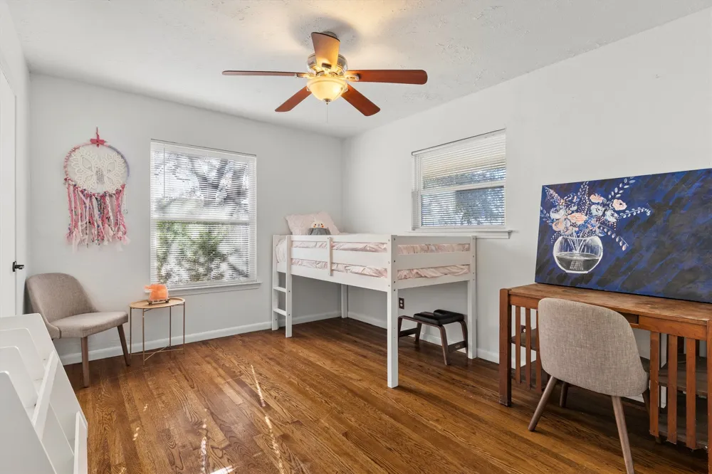 2739 Livingston Avenue Fort Worth, TX 76110