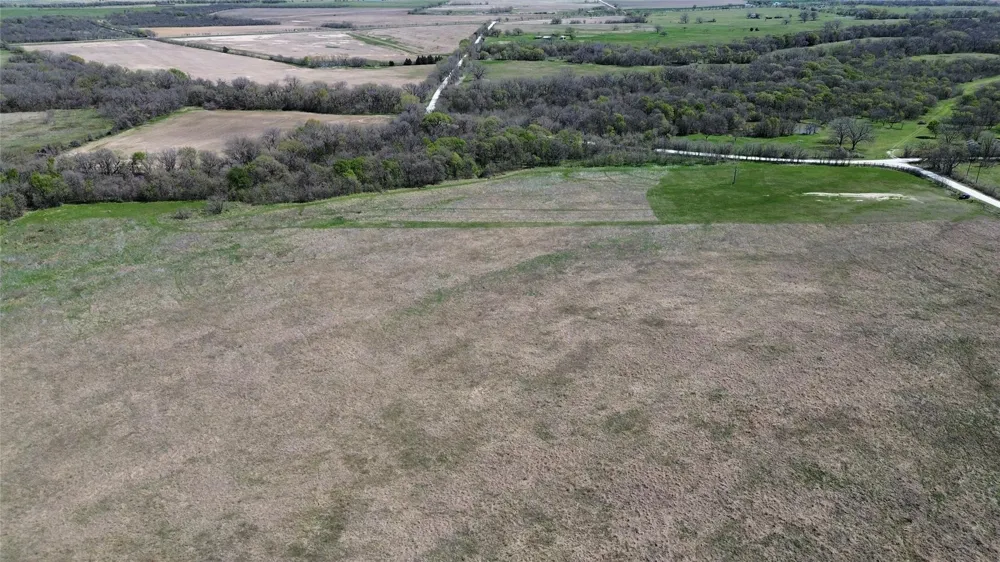 1137 County Road 3373 Hubbard, TX 76648