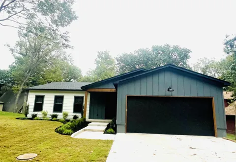 4 Tulsa Drive