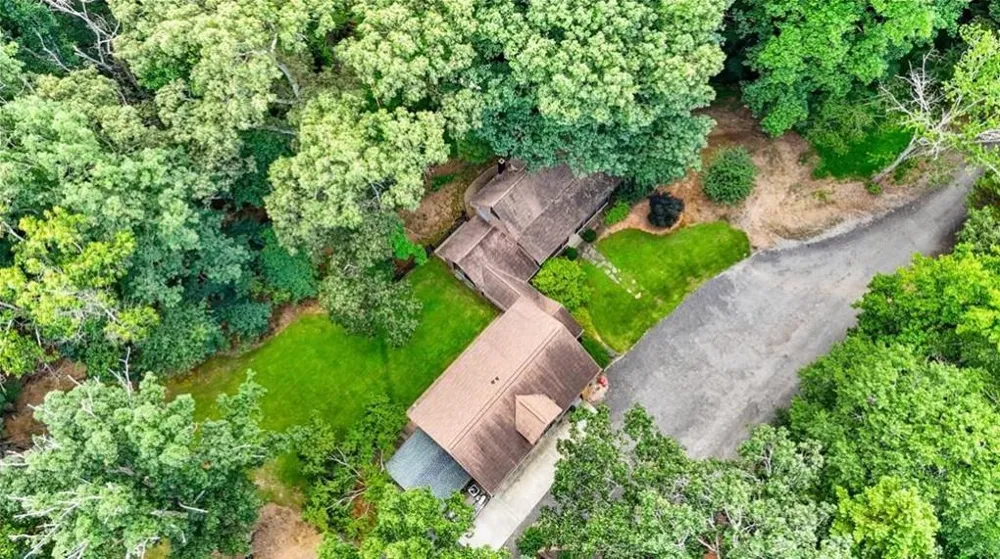 451 Nichols Drive Suwanee, GA 30024