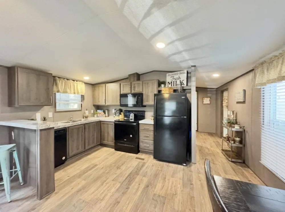 1575 County Road B Road Lexington, TX 78947