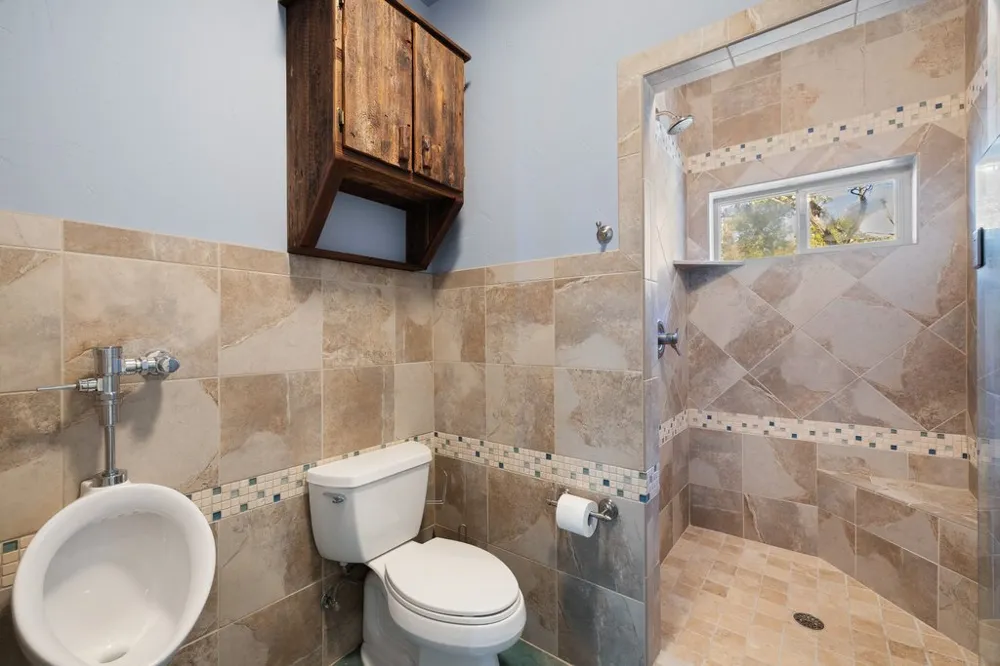 1292 Upper Turtle Creek Road Kerrville, TX 78028