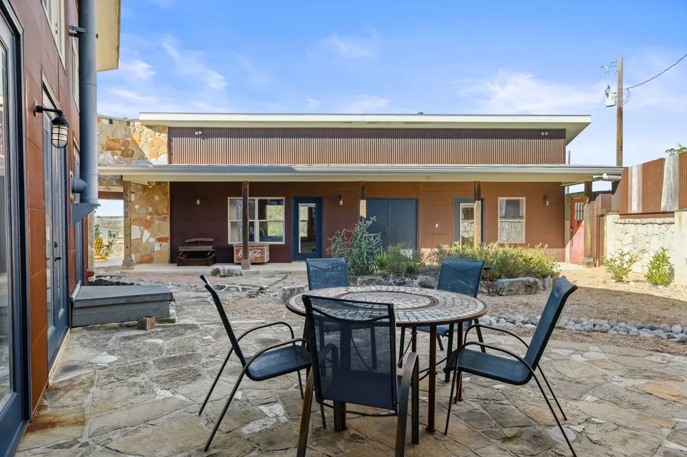 1292 Upper Turtle Creek Road Kerrville, TX 78028