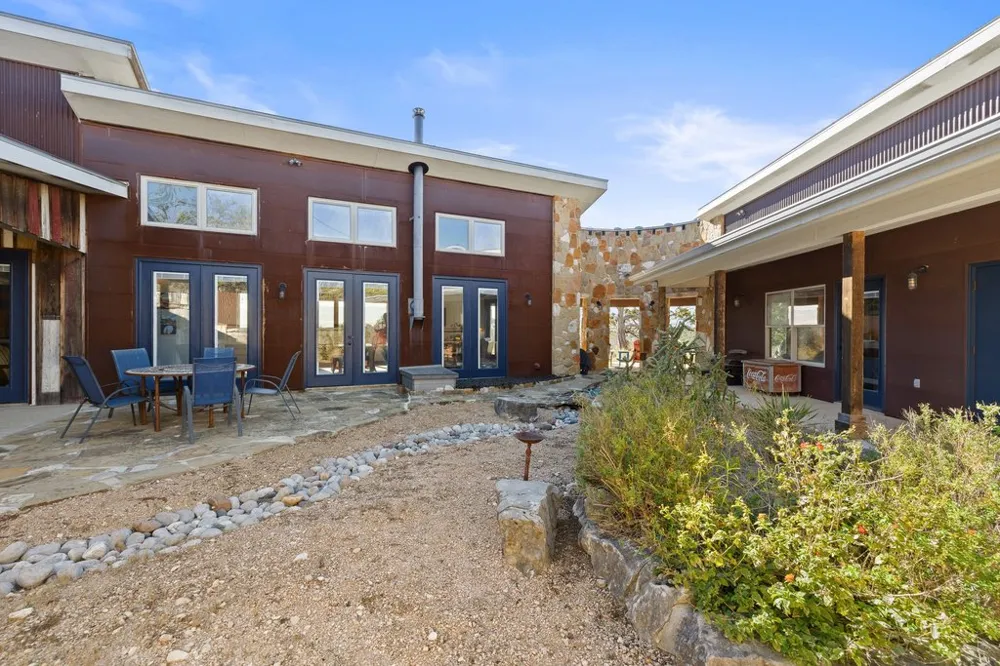 1292 Upper Turtle Creek Road Kerrville, TX 78028