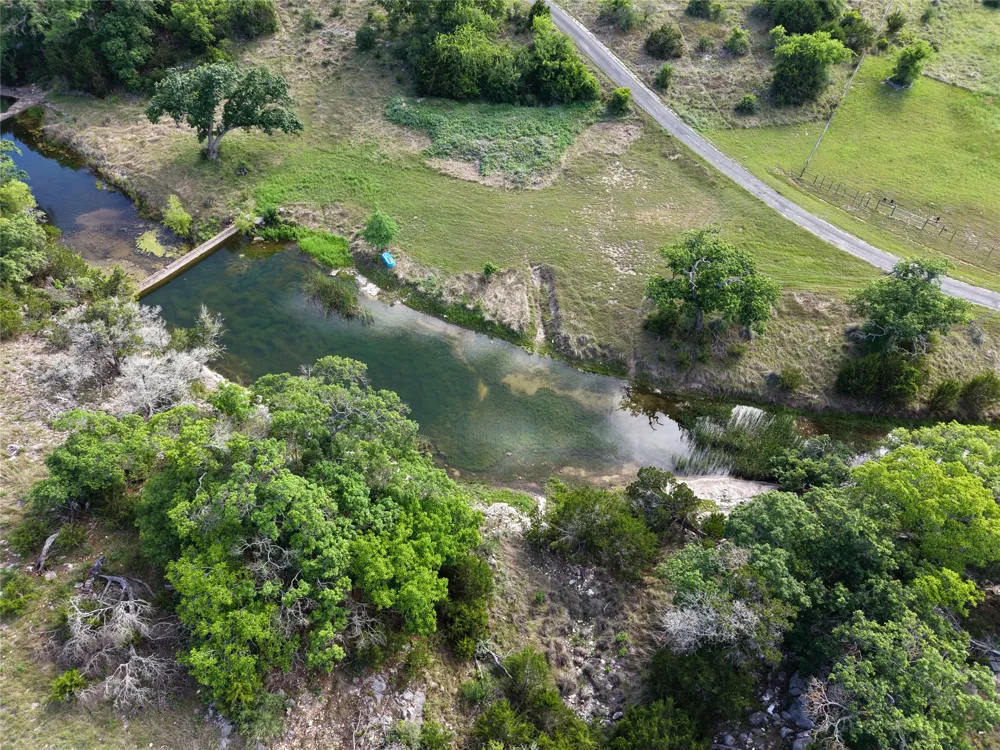 1292 Upper Turtle Creek Road Kerrville, TX 78028