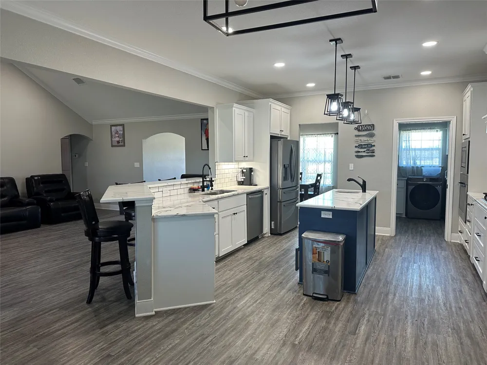 2441 Lcr 486 Mexia, TX 76667