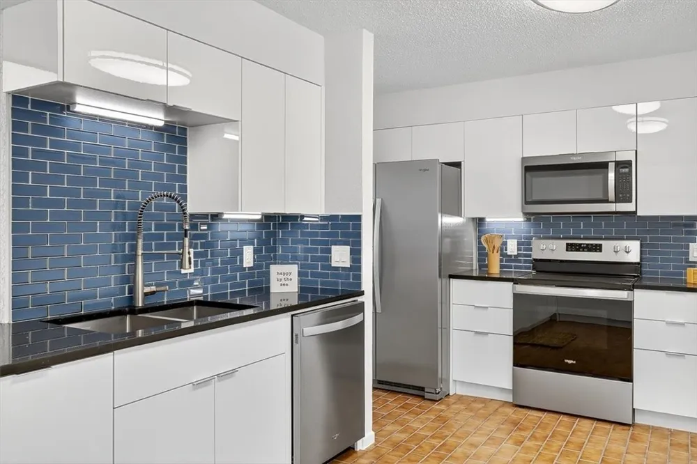 1400 E Ocean Drive #2 Corpus Christi, TX 78404