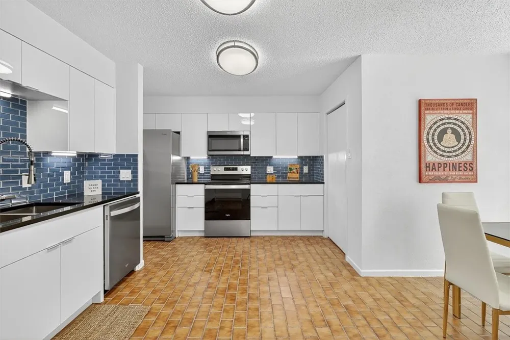 1400 E Ocean Drive #2 Corpus Christi, TX 78404