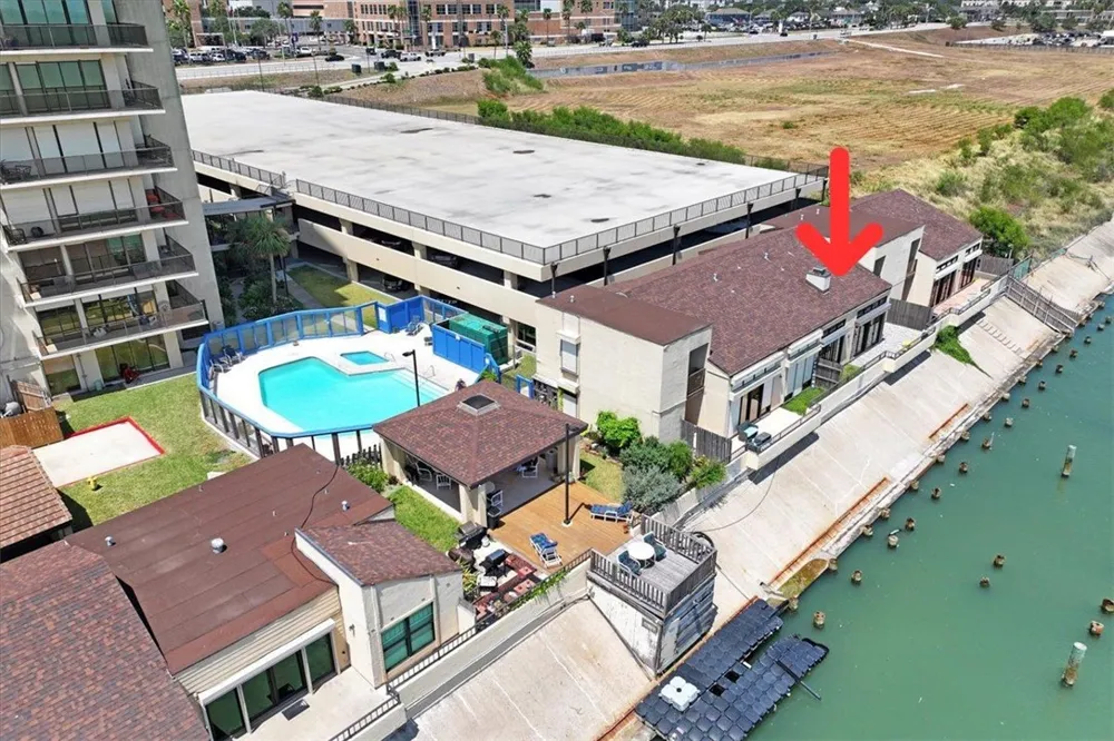 1400 E Ocean Drive #2 Corpus Christi, TX 78404