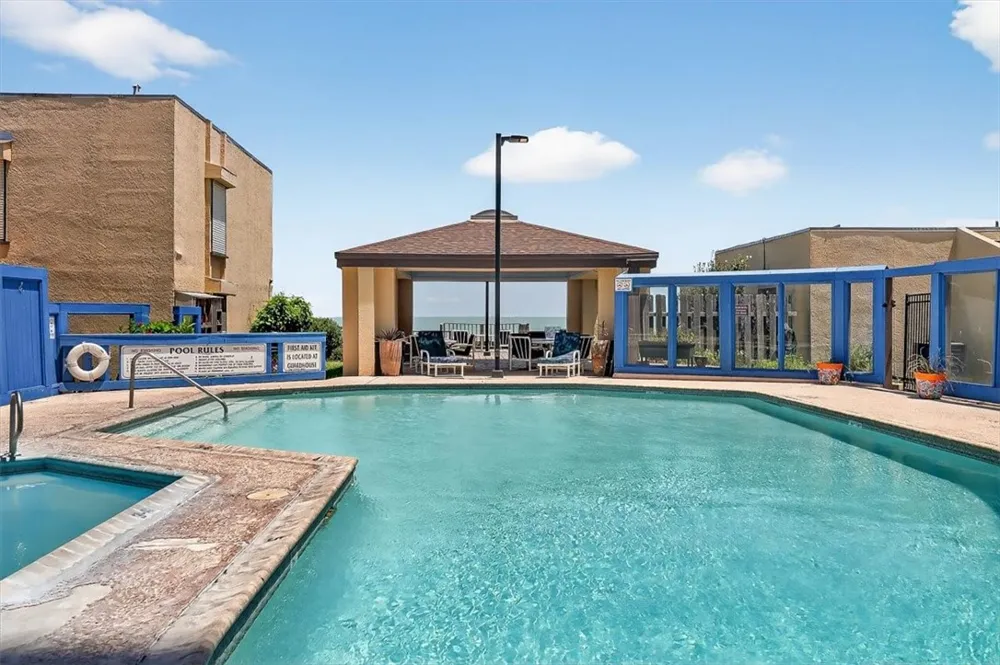 1400 E Ocean Drive #2 Corpus Christi, TX 78404