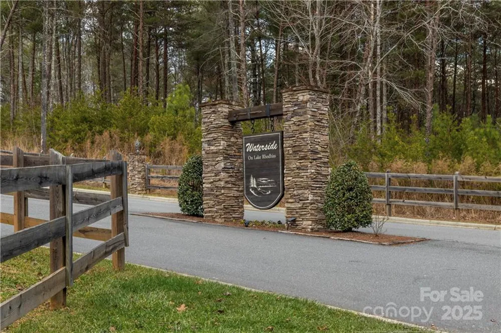 1209 Lakeside Way NW #6 Valdese, NC 28690