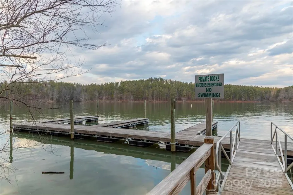 1209 Lakeside Way NW #6 Valdese, NC 28690