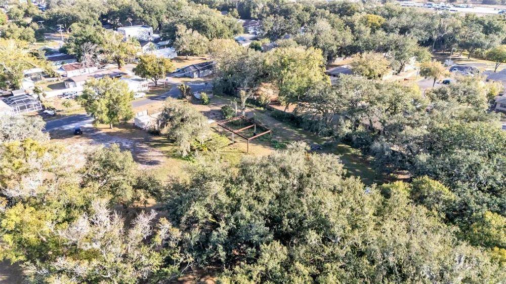 23 VIOLET STREET Plant City, FL 33563