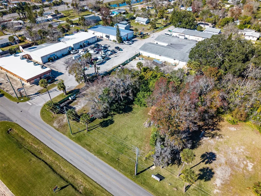 818 6TH STREET Daytona Beach, FL 32117