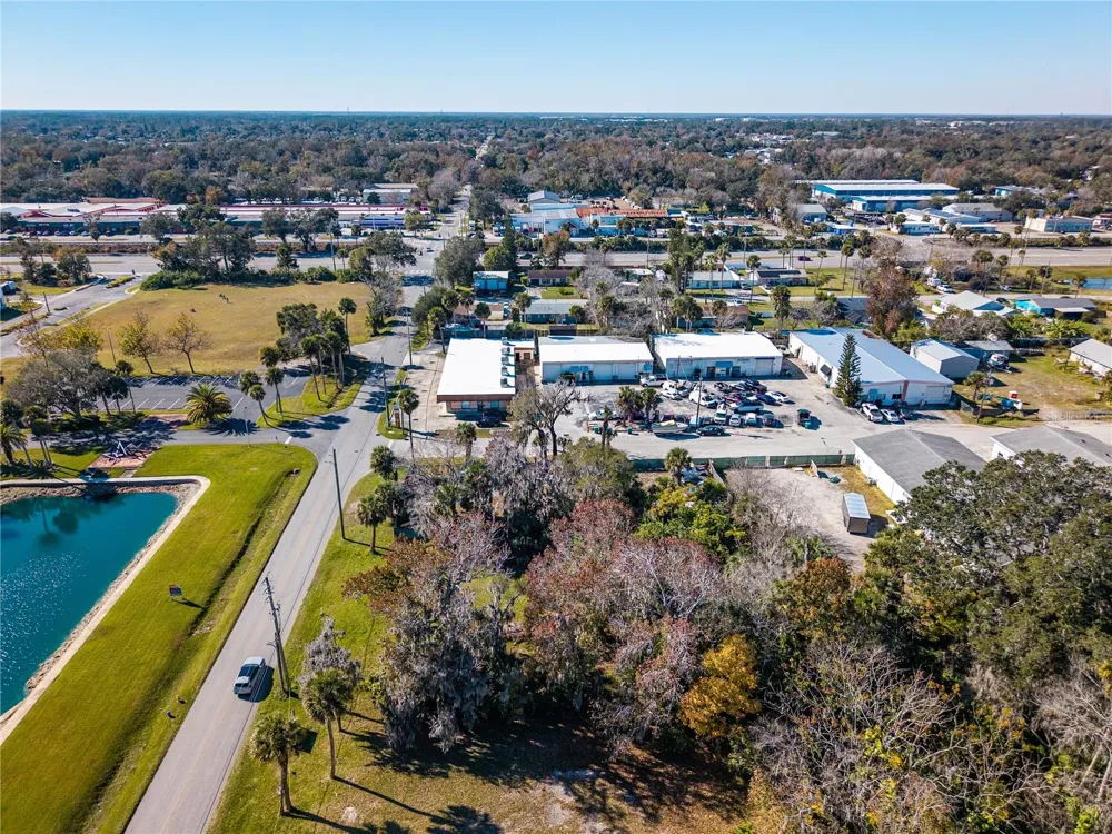 818 6TH STREET Daytona Beach, FL 32117