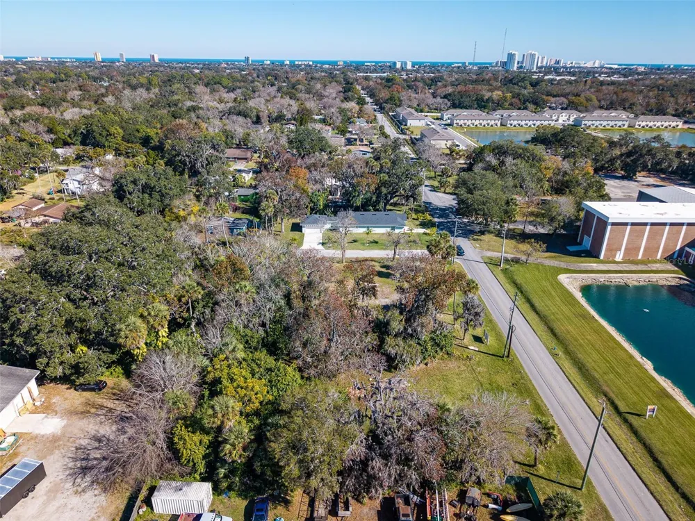 818 6TH STREET Daytona Beach, FL 32117