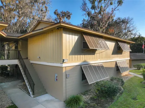 130 JASMINE WOODS COURT #10D