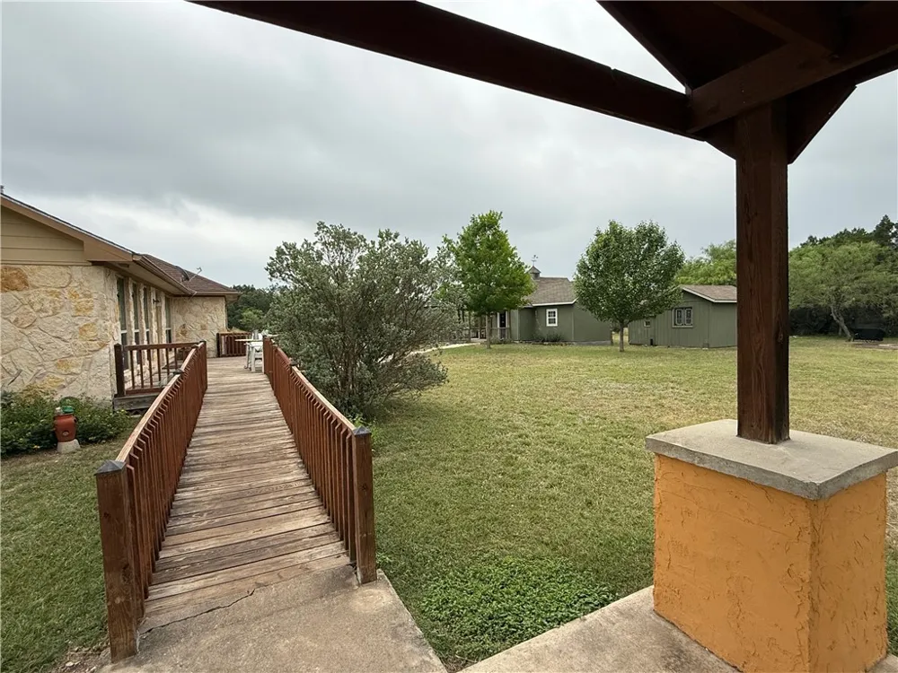 28799 US Highway 83 Concan, TX 78838
