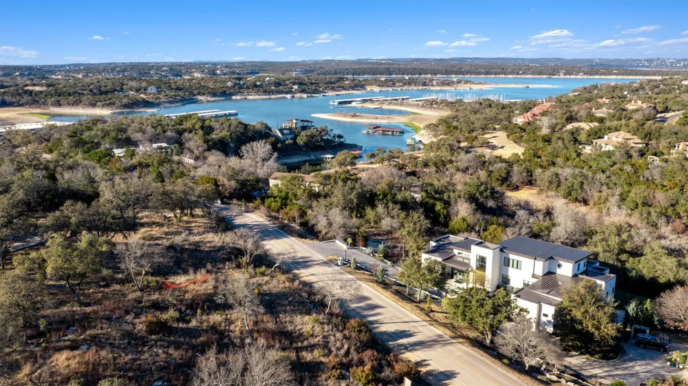 16146 Clara Van Street Lakeway, TX 78734