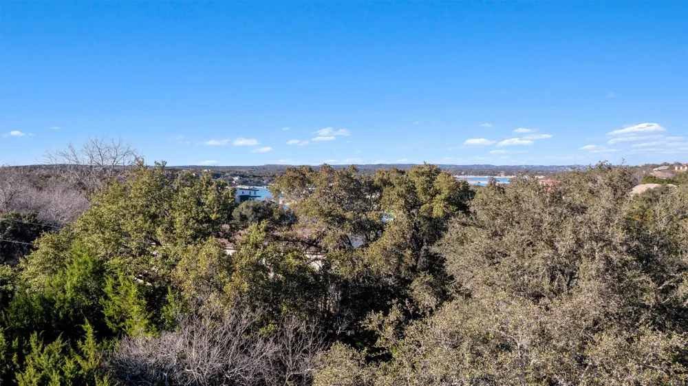 16146 Clara Van Street Lakeway, TX 78734