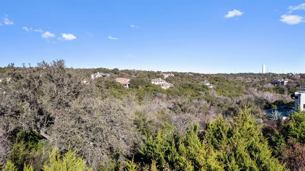 16146 Clara Van Street Lakeway, TX 78734